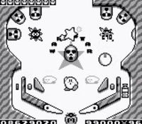 une photo d'Ã©cran de Kirby s Pinball Land sur Nintendo Game Boy
